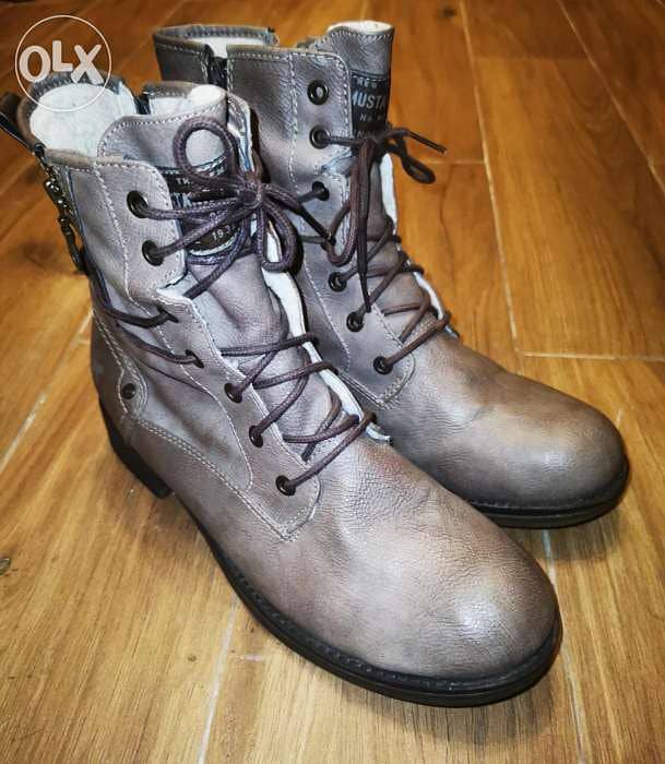 leather boots 3