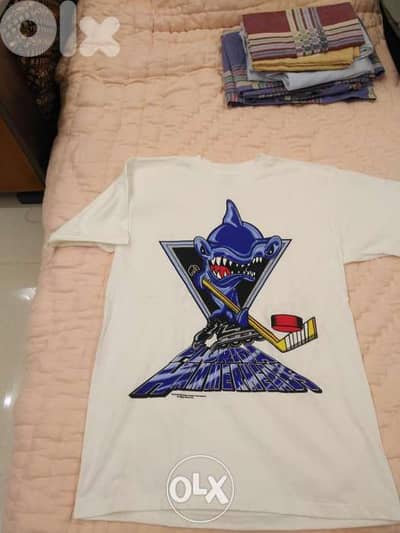 2 T_shirts