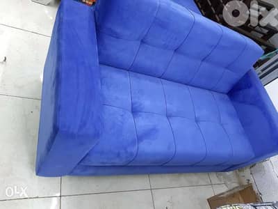 صوفا بيد مع صندوق مكفوله Sofa bed with storage