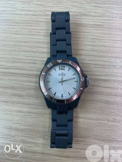 One Men’s Watch