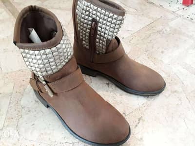 botine size 37. imported USA