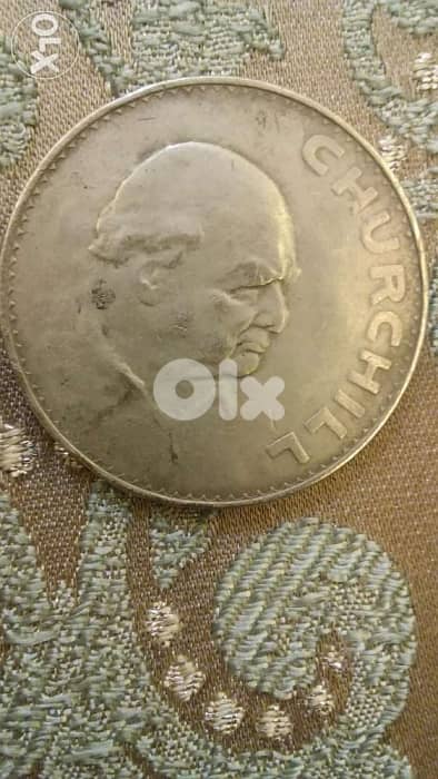 Churchill Commemorative Pound Year 1965 Diameter 40 mm Very Special. .