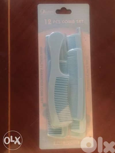 Blue Comb Set - 12 Pieces - مجموعة أمشاط