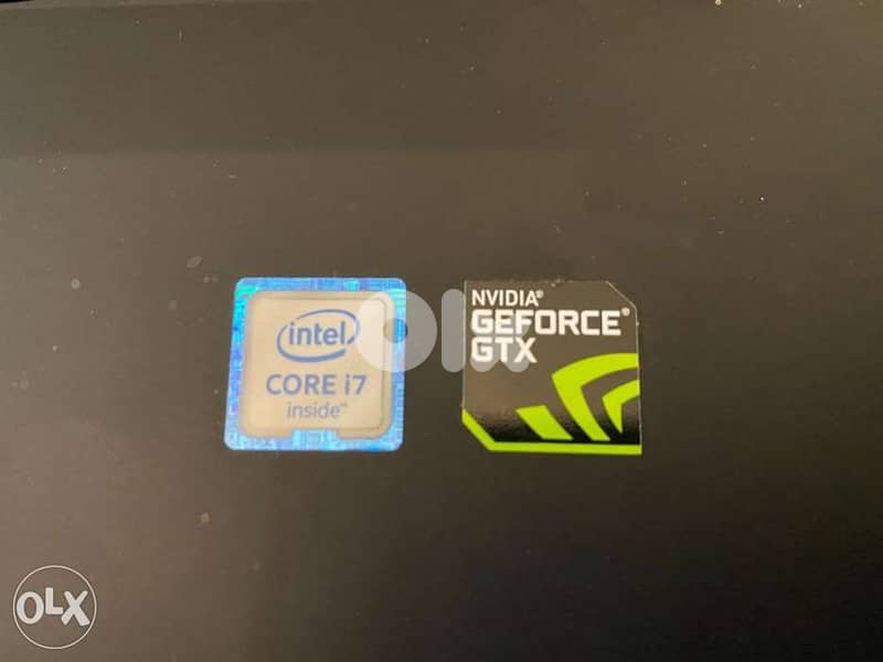 Lenovo Y700 4