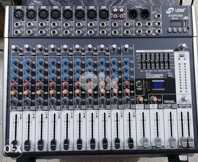mixer powered 800w,12 channel with usb play,new in box not used