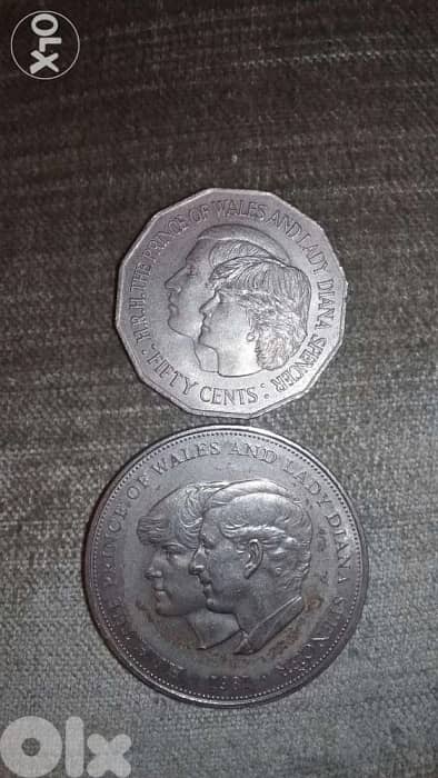 Set of 2 coins Prince Charles & Diana memorial for their marriage 1981