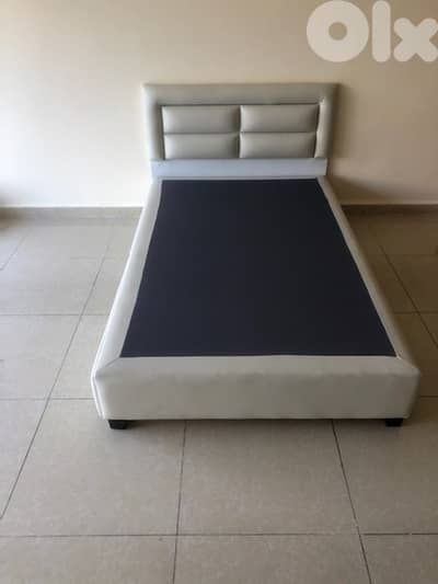 تخوت منجده وفرشات وصوفيات