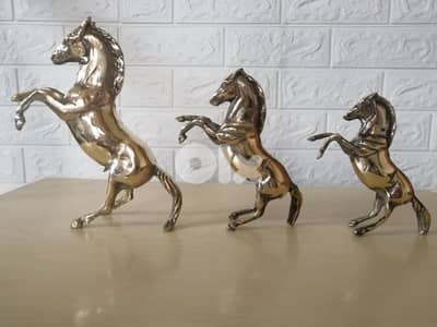 طقم أحصنة antique