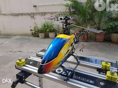 Helicopter 3d Trex 500 with gyro and servo