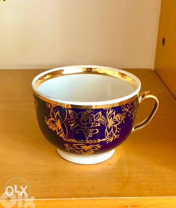 Antique Tea Set 1