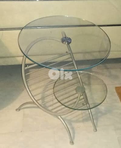 COFFEE TABLE - Glass & Metal