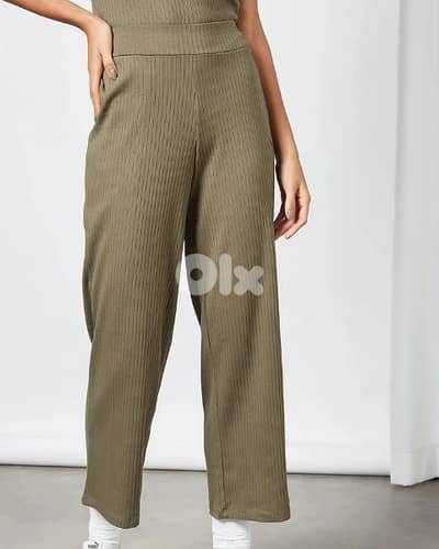 Puma wide leg pantsMedium