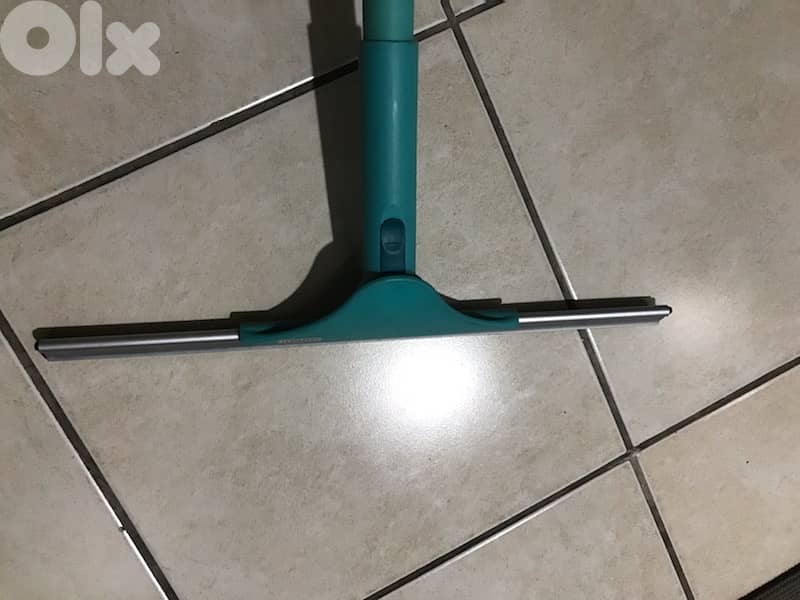 2 Leifheit floor map cleaning and window cleaning 7