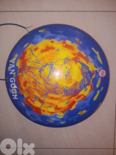 Van Gogh illuminating wall globe