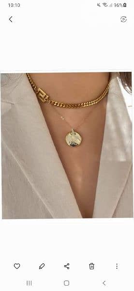 necklace carolina herrera in gold colour necklace