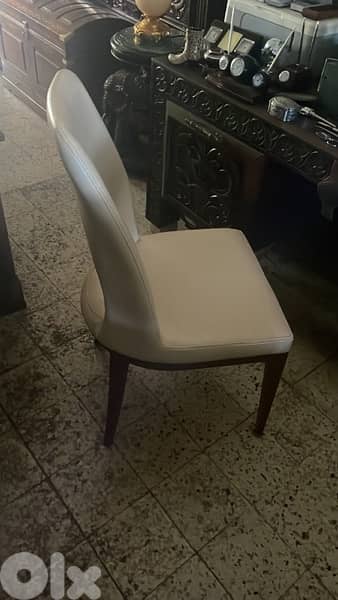 leather chair 2