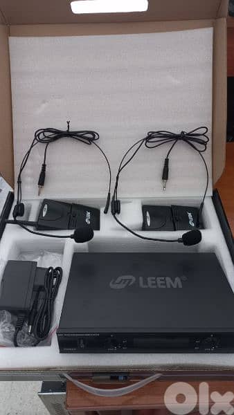 wireless double headset brand leem,new not used 2