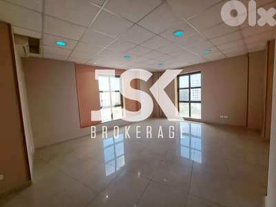 L09591- Decorated Spacious Office for Rent in Dekweneh