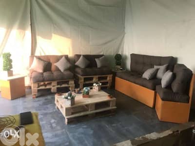 Pallete furniture