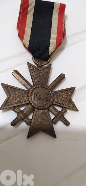 World War Two German Nazi Hitler Medal The Sawastica & swords 1939ص