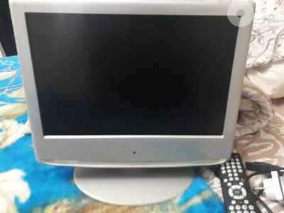 تلفزيون بقلبو dvd للبدل ع طيور   Tv ma3 dvd built in trade or sale