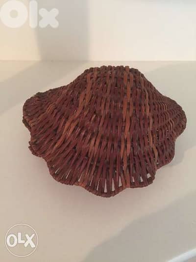 Coquillage en roseau tréssé 5$