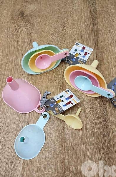 high quality funnels set 2$