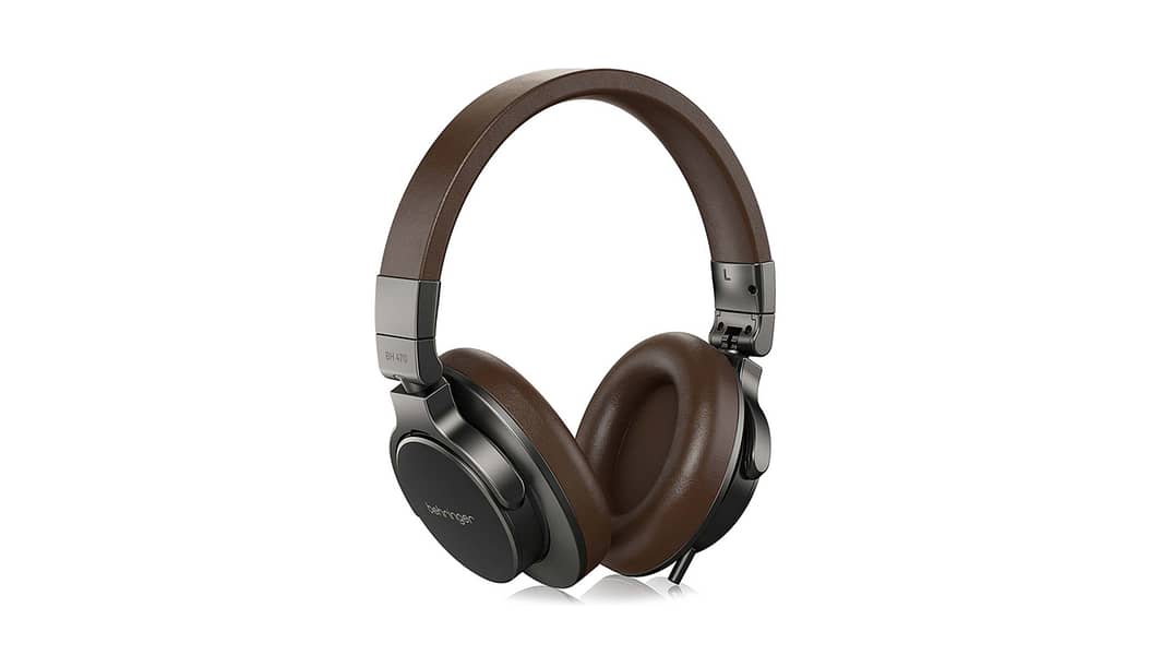 Podcast Studio Offer 2