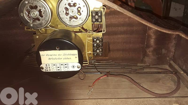 antique 6