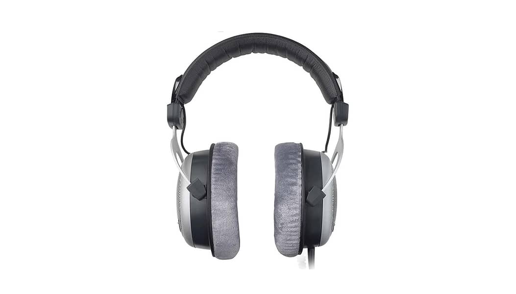 Beyerdynamic DT-880 Semi-Open Studio Headphones (DT880) 2