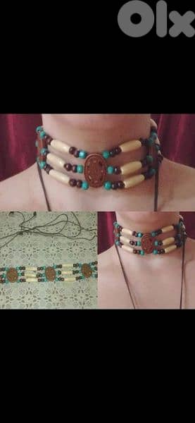 necklace brown and blue vintage wooden