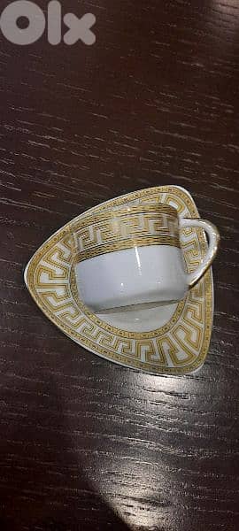 Coffee cups. Gold color. 4 pieces