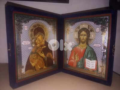 Two  icons in a box each icon 13*15 cm