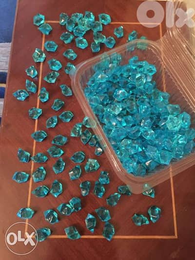 Decoration Plastic Pieces ( 150 ) قطع للزينة