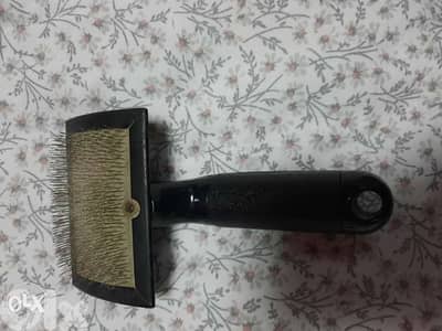Pet comb. $5 مشط