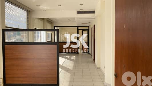L10514-Office For Rent with Terrace in Downtown Near Beirut Souks