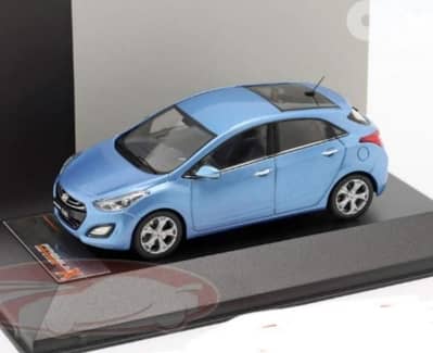 Hyundai I30 (2012) diecast car model 1;43.