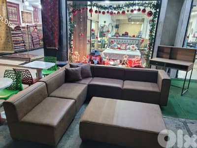 Corner with Pouf