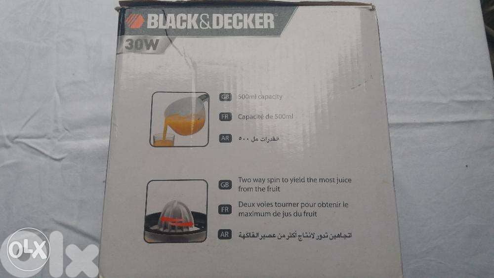 (cash $ only) عصارة ليمون على الكهرباء ماركة Black & Decker 1