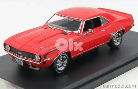 Chevrolet Camaro SS (1969) diecast car model 1;43.