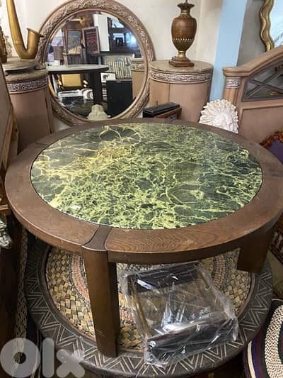 middle table wood and top marble
