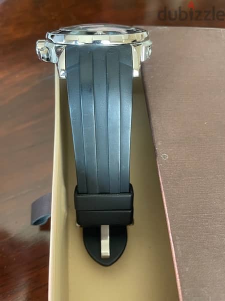 Rovina watch 1