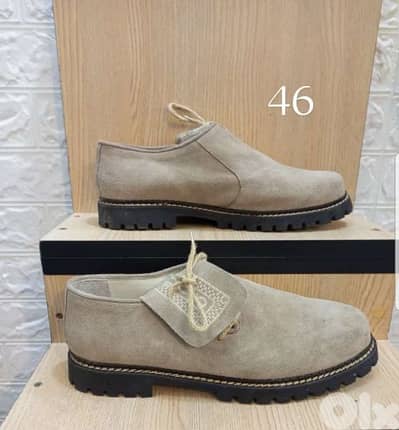 shoes size 46