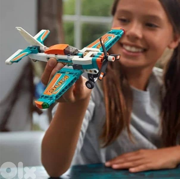 LEGO Technic Race Plane. 3