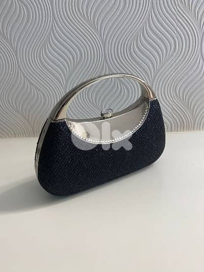 للبيع جزادين نسائي ماركة Clutch