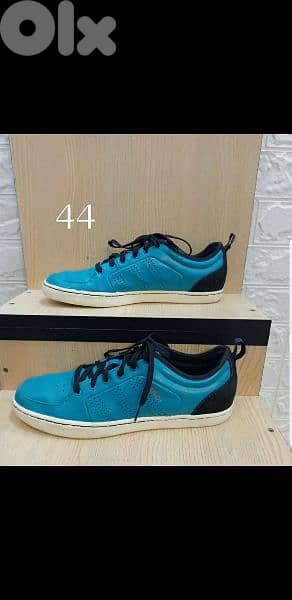 Shoes size 44
