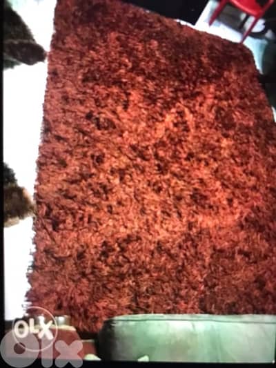 carpet burgundy color