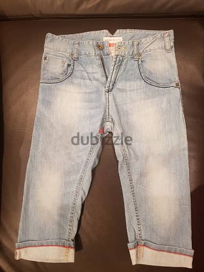 Levi Strauss pantacourt Jean's for 10 years