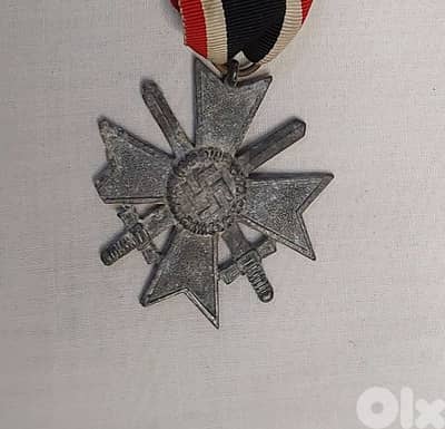 German Nazi  Hitler Medal related to the World War II " 1939- 1945"