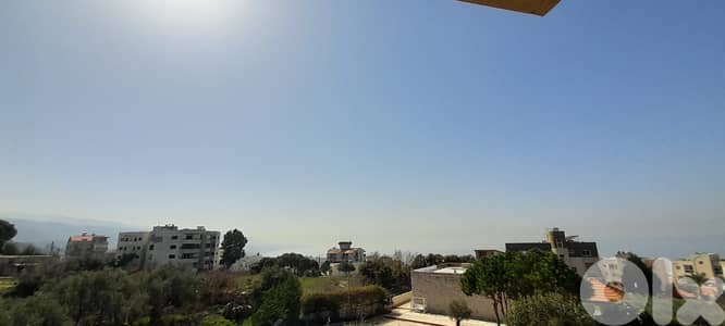 130 m2 apartment + open view for sale in Aamchit - شقة للبيع في عمشيت